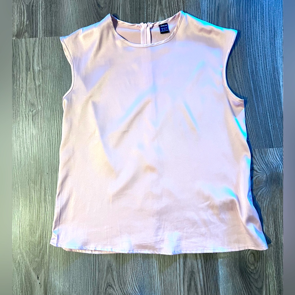 Xs Sleeveless Light Pick Top